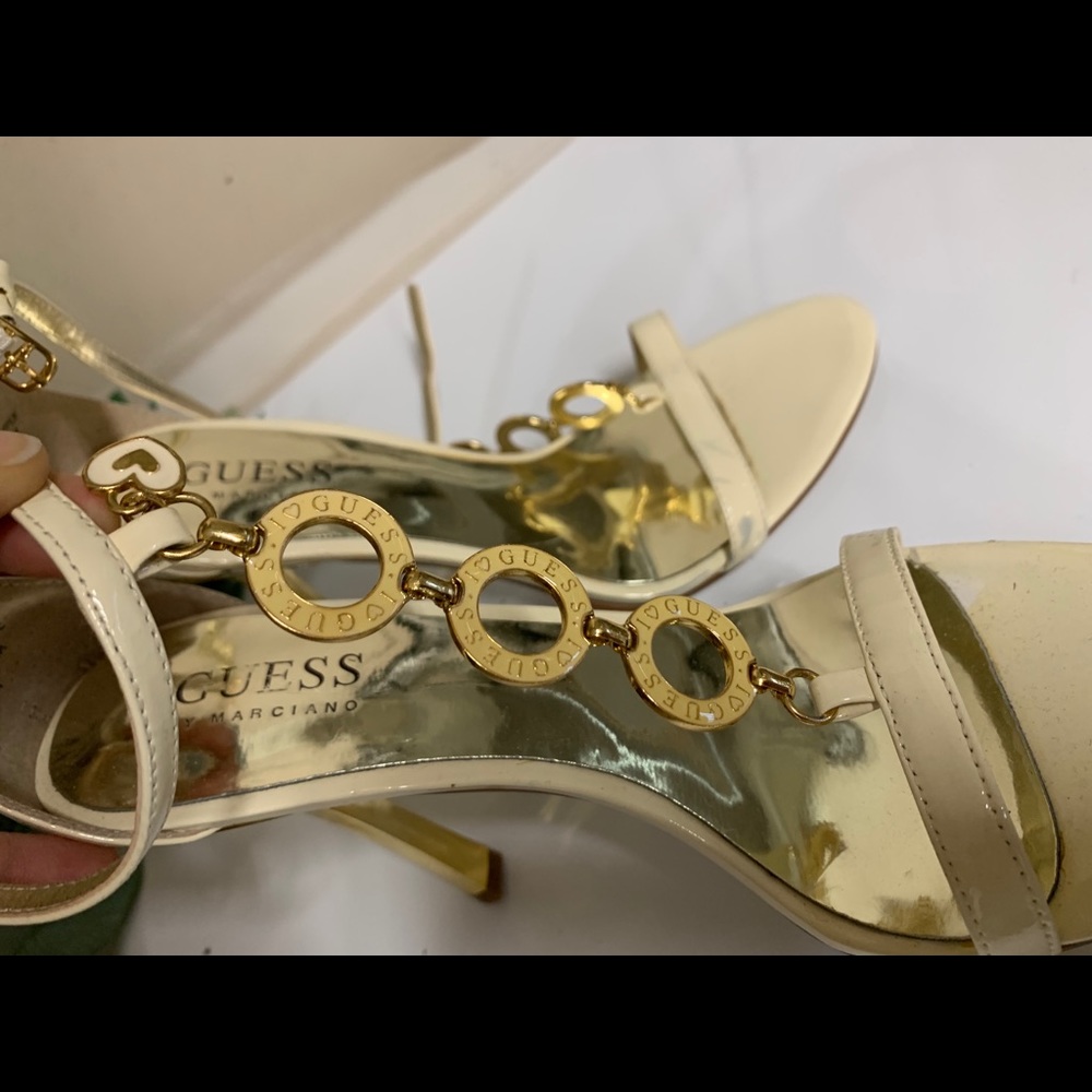 Guess by Marciano heels size 6. Brand new.
